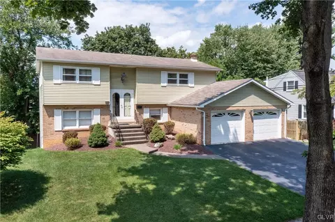 2903 W Fairview St, Allentown, PA 18103