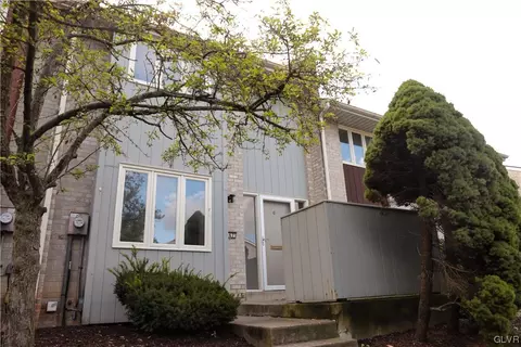 367 Carver Dr, Bethlehem, PA 18017