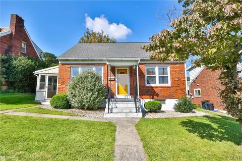 636 Roosevelt Ave, Fountain Hill, PA 18015