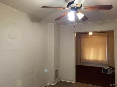 927 E 4th St E #1, Bethlehem, PA 18015 photo 10