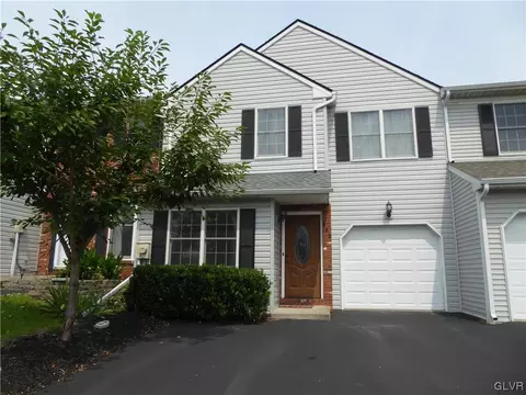 155 Village Walk Dr, Macungie, PA 18062