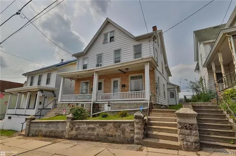 350 S 3rd St, Lehighton Borough, PA 18235
