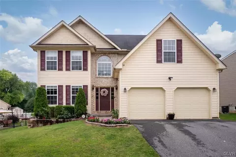 104 Highlands Cir, Easton, PA 18042