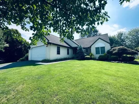 24 Waxwood Rd, Shoemakersville, PA 19555