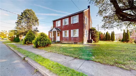 408 Calvert St, Fullerton, PA 18052
