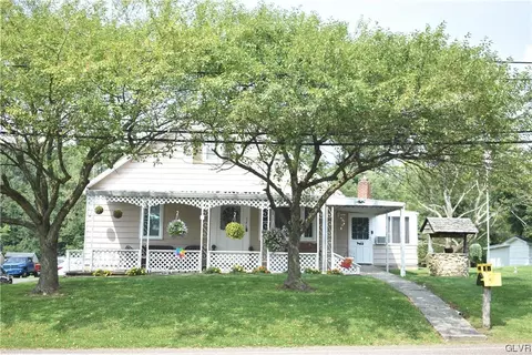 346 E 3rd St, Wind Gap, PA 18091