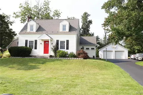 6733 Passer Rd, Coopersburg, PA 18036