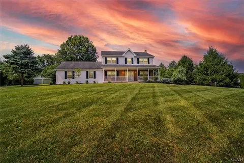 295 Johnson Ln, Lehighton, PA 18235