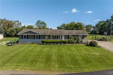 4244 South Dr, Allentown, PA 18103