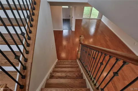 2692 Community, Bath, PA 18014 photo 25