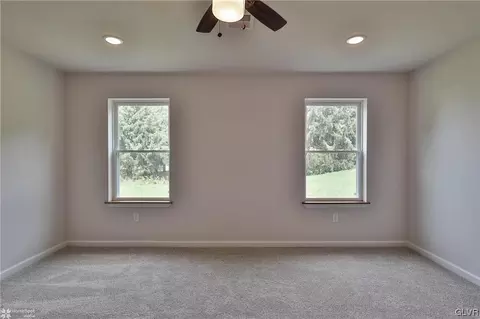 2692 Community, Bath, PA 18014 photo 37
