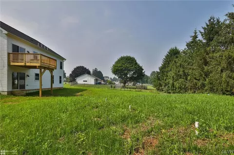 2692 Community, Bath, PA 18014 photo 45