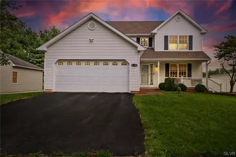 1923 Cabernet Pl, Easton, PA 18045