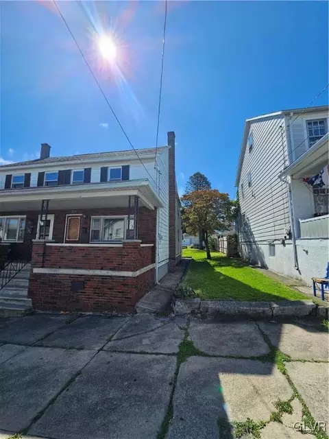 239 Fell St, Summit Hill Borough, PA 18250
