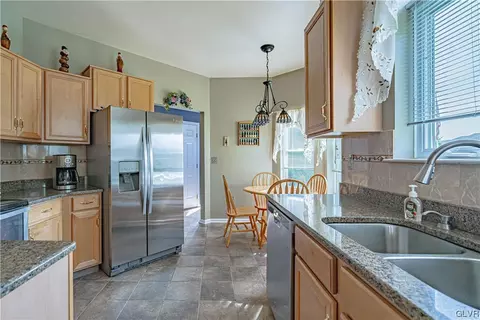 1214 Old Gate Rd, Northampton, PA 18067 photo 7