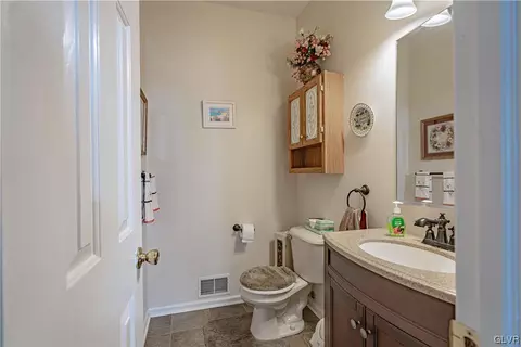 1214 Old Gate Rd, Northampton, PA 18067 photo 15