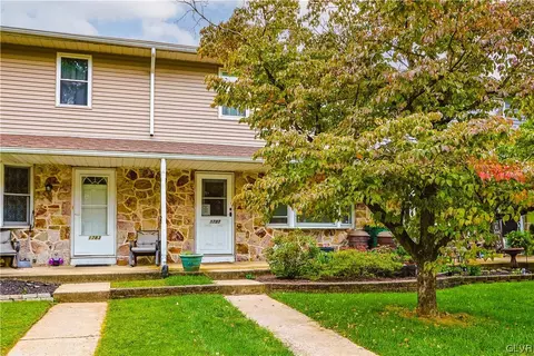 1787 Aster Rd, Macungie, PA 18062