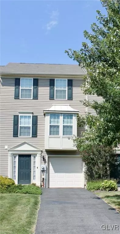 1077 Sparrow Way, Breinigsville, PA 18031