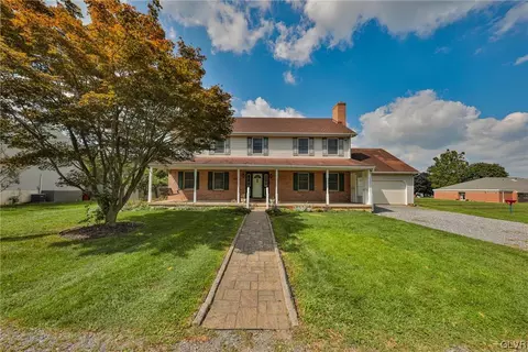 1508 Waverly Ave, Forks Twp, PA 18040