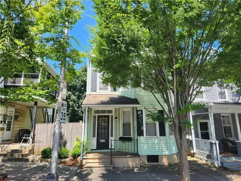 1319 Northampton St, Easton, PA 18042