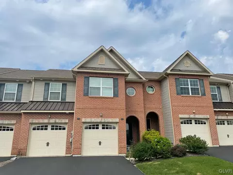 649 Mulberry Dr, Nazareth, PA 18064