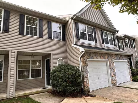 4150 Huckleberry Dr, Saucon Twp, PA 18034