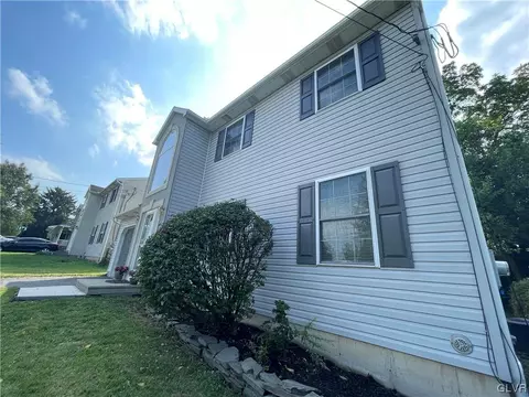 336 Avon St, Palmer Township, PA 18045