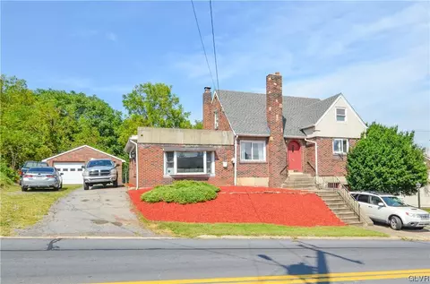 5515 Main St, Cementon, PA 18052