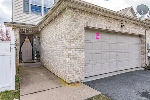 1230 Silo Dr, Forks Twp, PA 18040