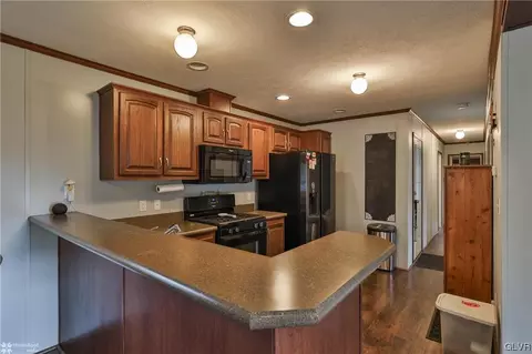 3 Highpoint Ct, Bath, PA 18014 photo 12