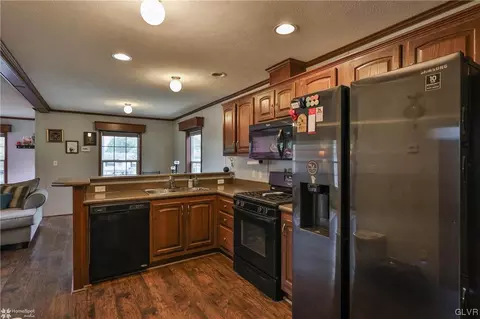 3 Highpoint Ct, Bath, PA 18014 photo 13