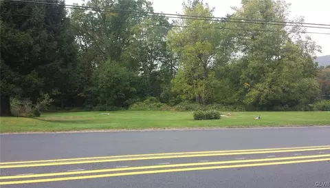 431 N Best Ave, Walnutport Boro, PA 18088