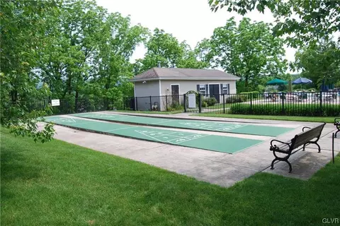 1875 Gregory Pl, Hellertown, PA 18055 photo 24