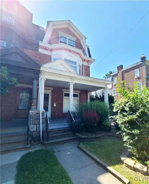 1426 Linden St, Allentown, PA 18102