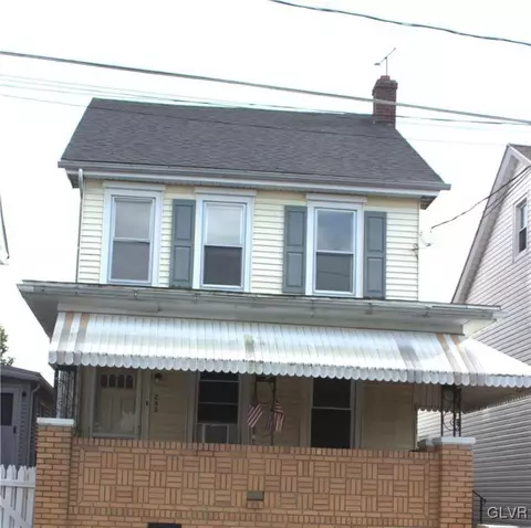 243 E Hazard St, Summit Hill, PA 18250