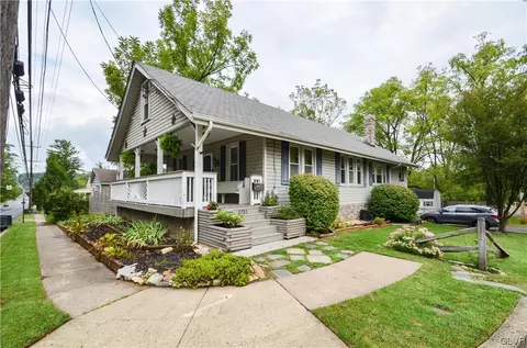 2731 Susquehanna Rd, Abington, PA 19001