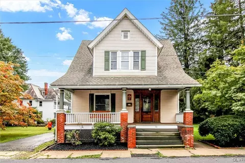 511 Brown St, Stroudsburg, PA 18360