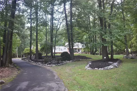 401 N Franklin St, Pen Argyl, PA 18072