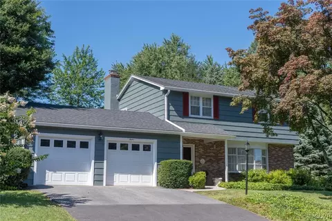12 Brentwood Ave, Palmer Township, PA 18045