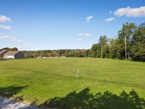 449 Penn Dixie Rd, Moore Twp, PA 18014 photo 6