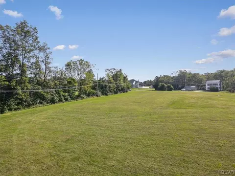 449 Penn Dixie Rd, Moore Twp, PA 18014 photo 7