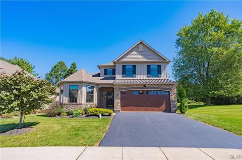 4088 Clearbrook Rd, Emmaus, PA 18049