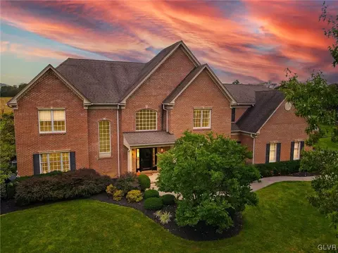 135 Fox Run, Easton, PA 18042