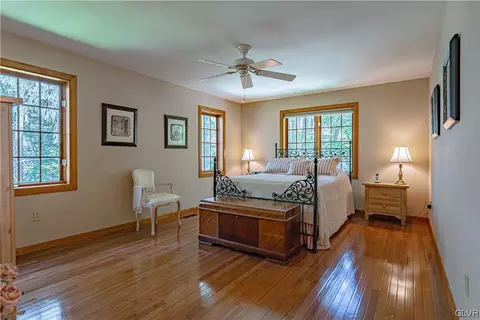 240 Pine Manor Dr, Hellertown, PA 18055 photo 21