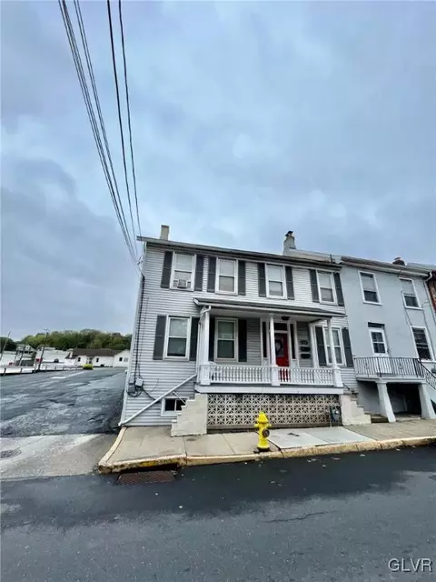 121 E Main St, Bath, PA 18014