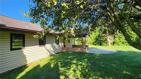 4055 Devonshire Rd, Bethlehem, PA 18020 photo 31