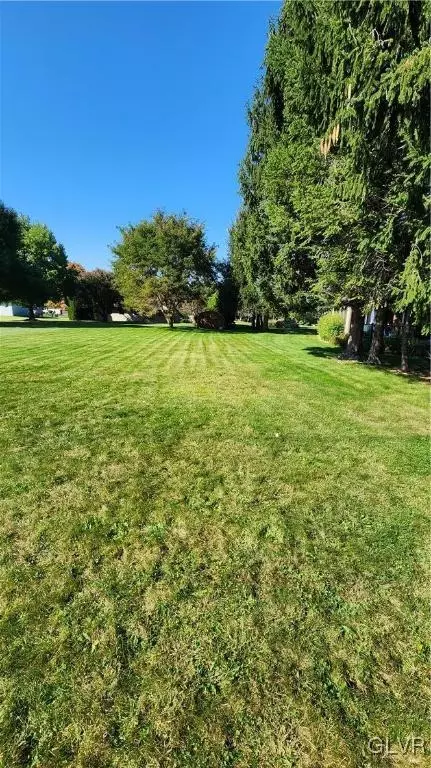 4055 Devonshire Rd, Bethlehem, PA 18020 photo 10