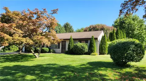 4055 Devonshire Rd, Bethlehem, PA 18020 photo 36