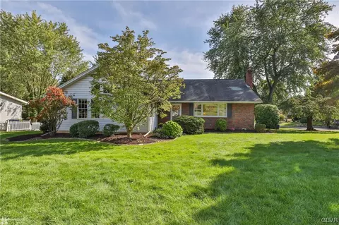 2428 Dawes St, Allentown, PA 18104