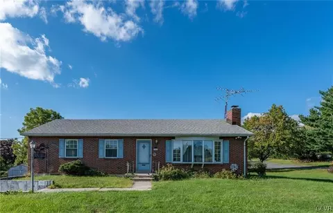 6991 Hilltop Rd, Allentown, PA 18106